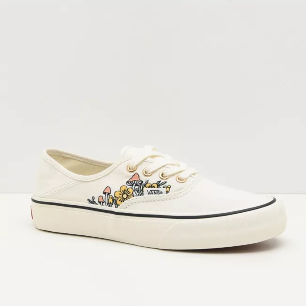 ISO!!! Looking for this shoe for months!!